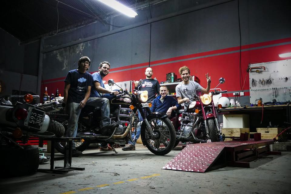 Garage moto Mono 500