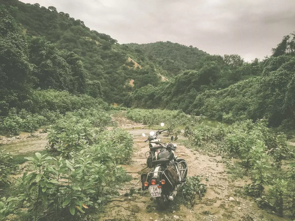 Equateur en Royal Enfield - Amazonie - Mono500