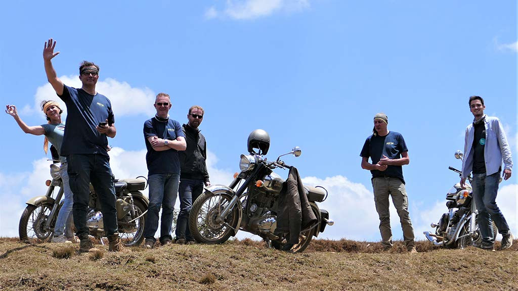 guide moto madagascar