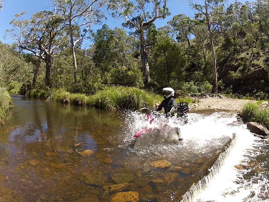 road trip moto australie