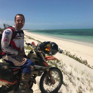 guide moto madagascar