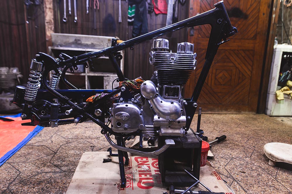 Restauration side-car Royal Enfield