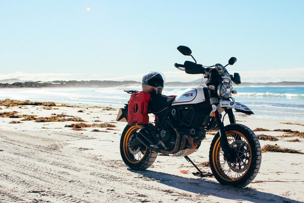 Henry Crew en Australie