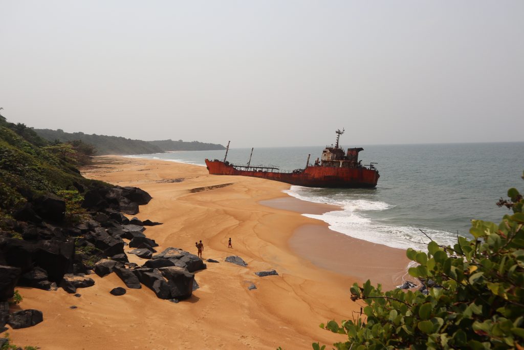 Erwan going south Royal Enfield Himalayan