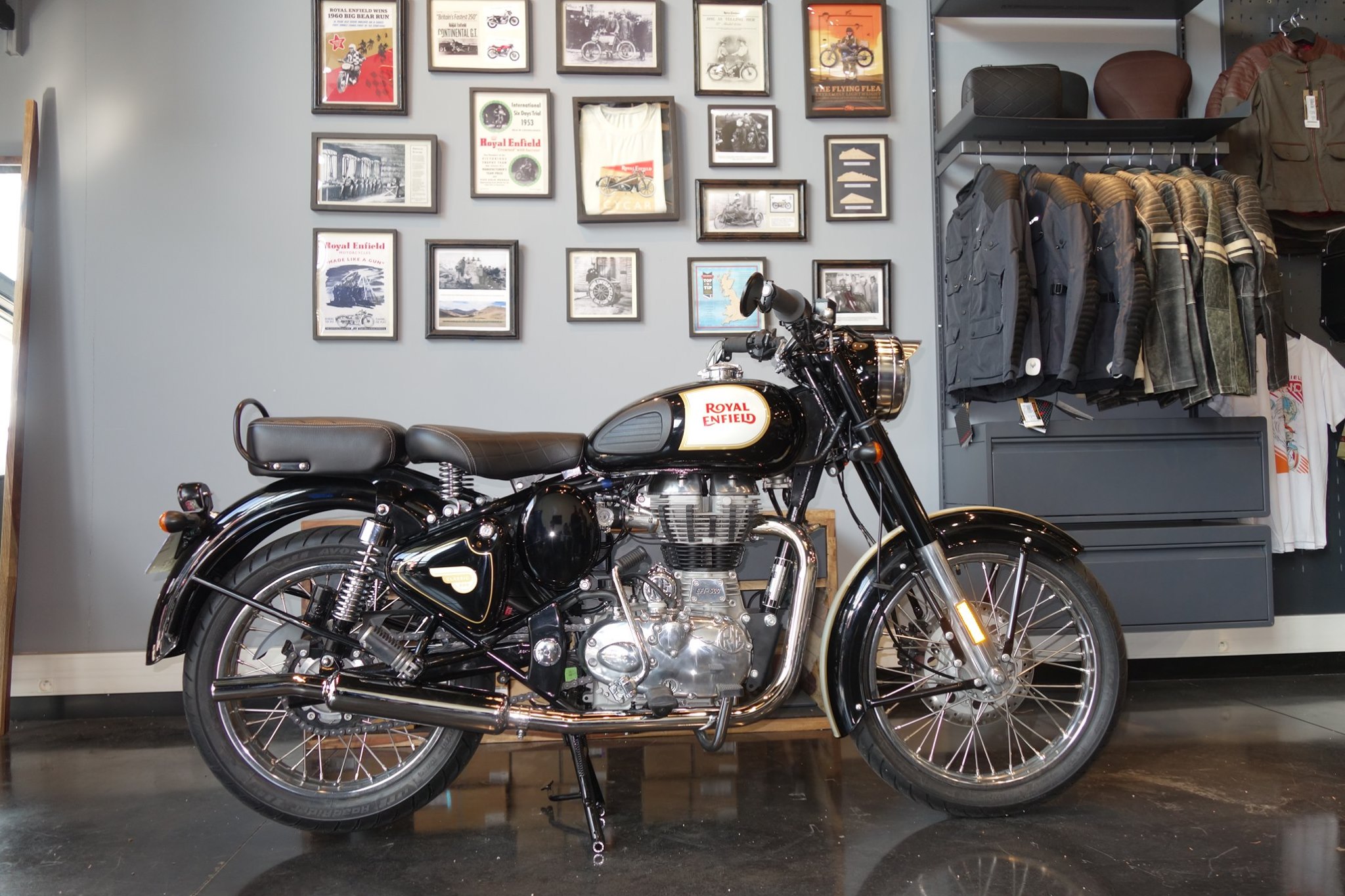 Moto park Montpellier royal enfield