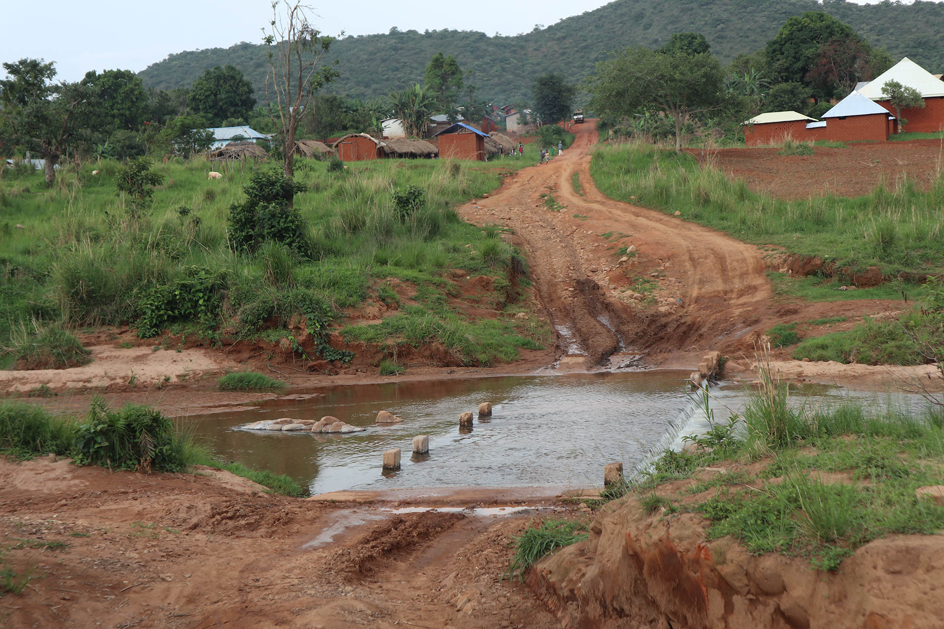 Erwan going south Royal Enfield Himalayan Afrique