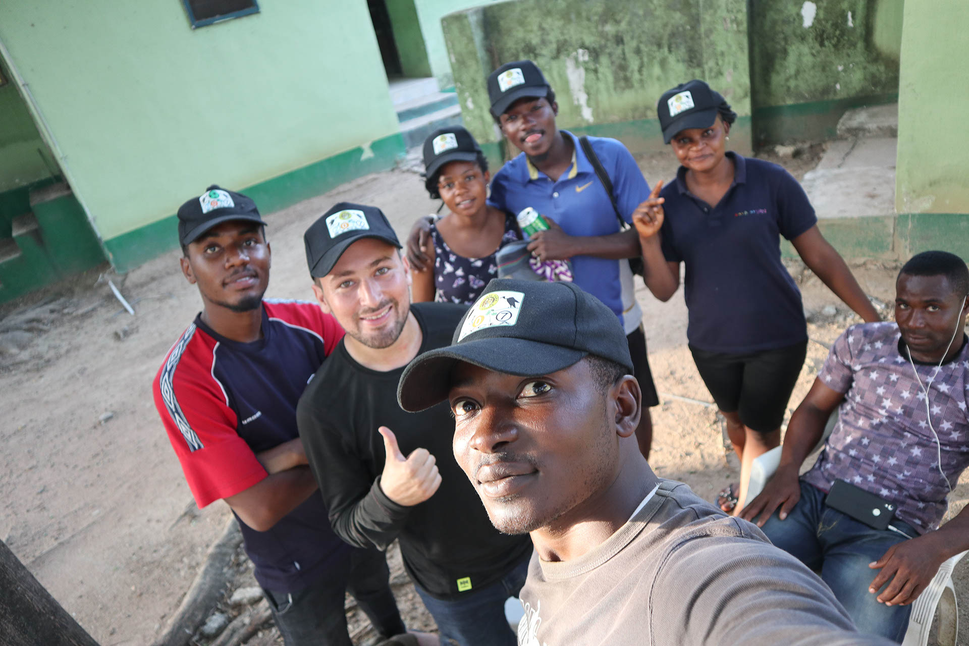 Erwan going south Royal Enfield Himalayan Afrique