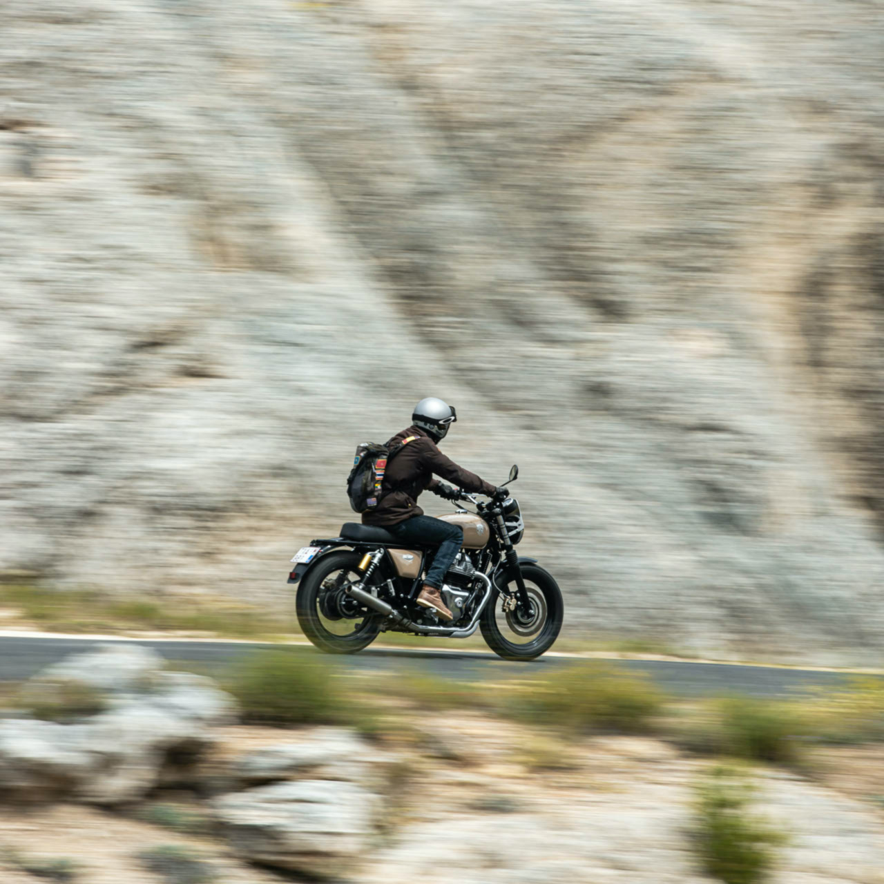 nouvelles motos : royal enfield 650 interceptor Scrambler Lemotographe